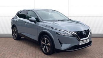Nissan Qashqai 1.3 DiG-T MH N-Connecta 5dr Petrol Hatchback